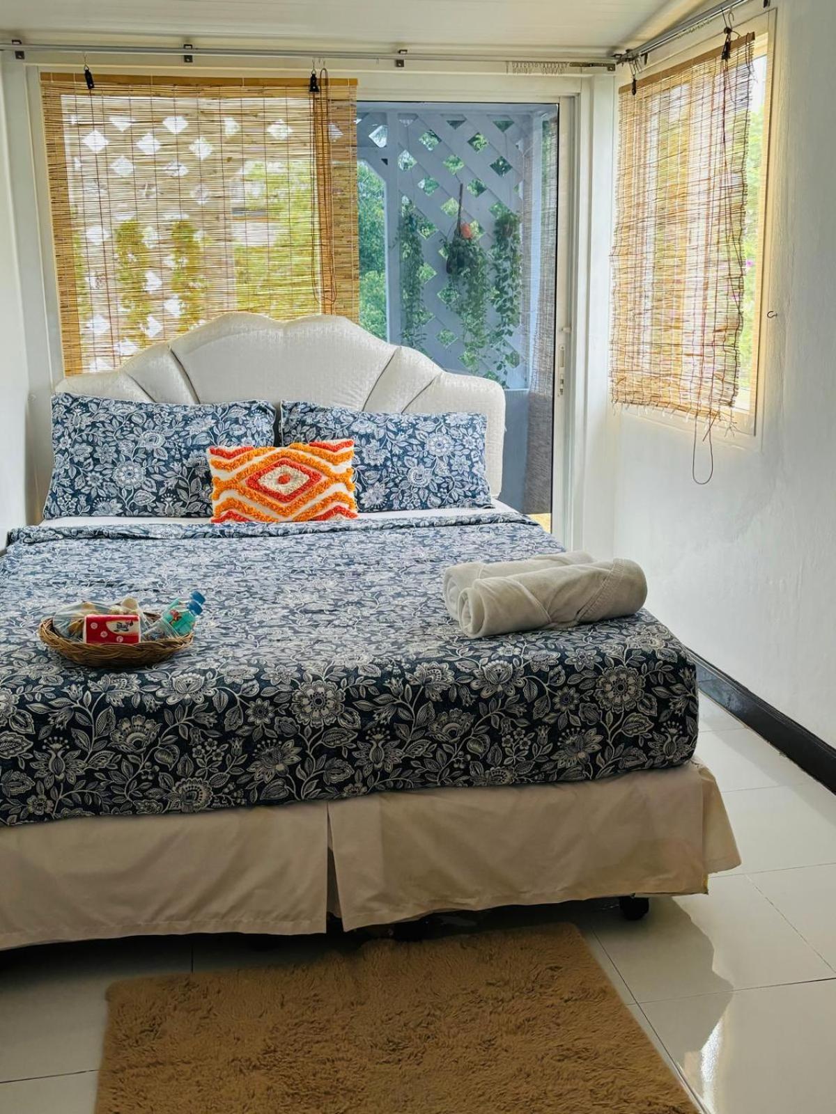 Guest house Reehouse@soi Cowboy/asoke Bts Bangkok